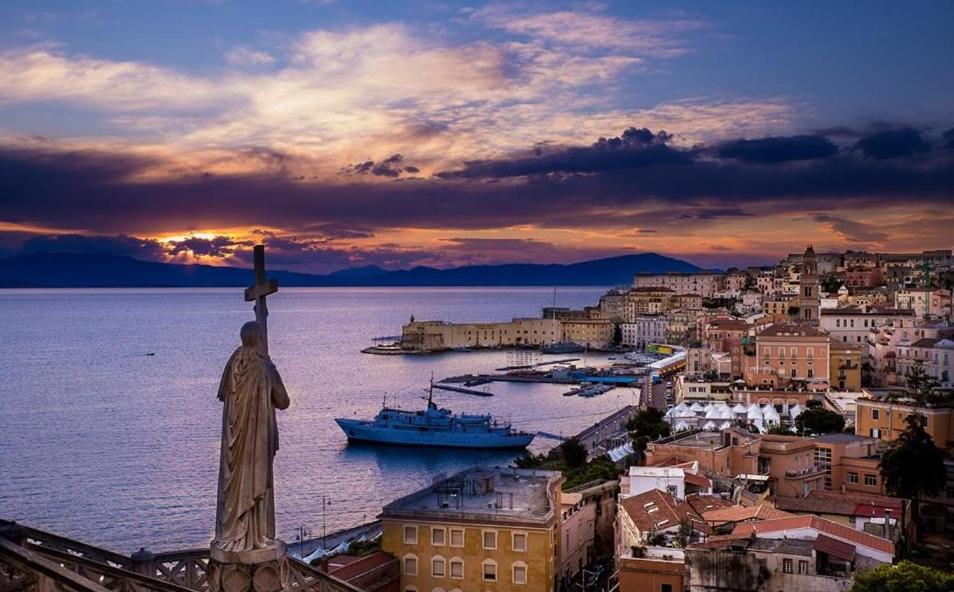 Oltre Il Mare Guest House Гаета Екстериор снимка