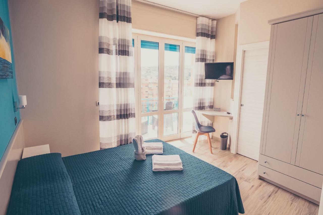 Oltre Il Mare Guest House Гаета Екстериор снимка