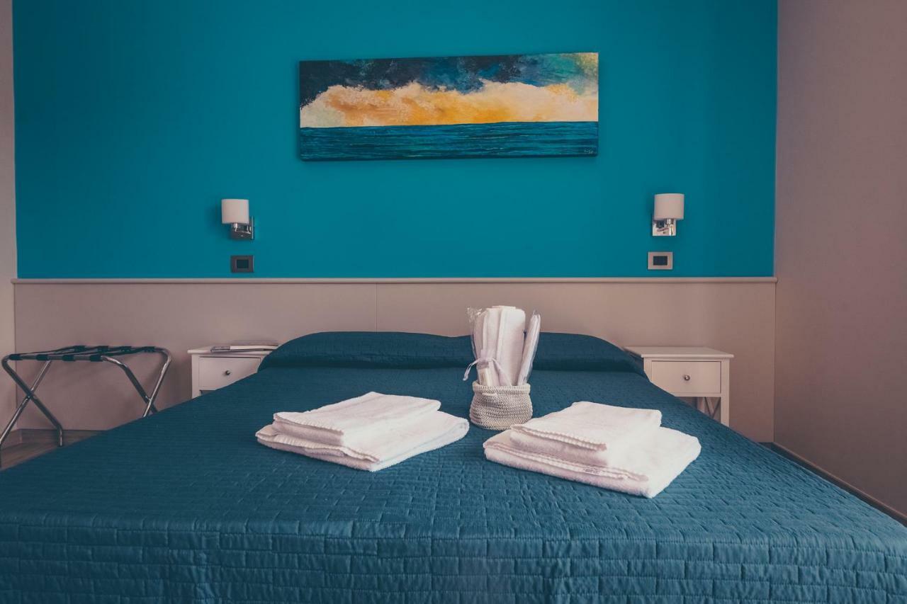 Oltre Il Mare Guest House Гаета Екстериор снимка